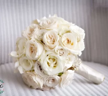 دسته گل عروس سفید