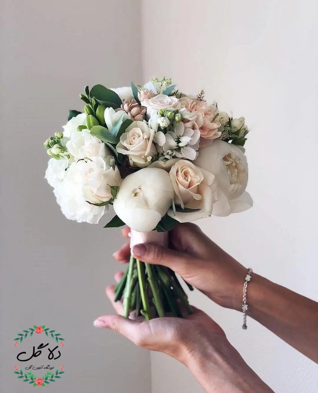 دسته گل عروس شیک و مینیمال